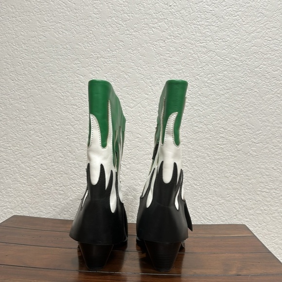 Gianni Bini Conley Flame Fold Over Leather Boots Size 5.5 - Picture 5 of 6